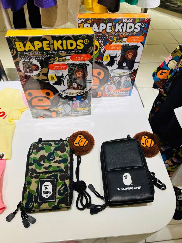 日本BAPE KIDS手機包+零錢包 二件組 / 2色可選 