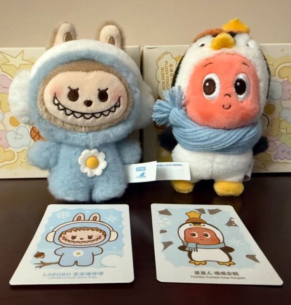 泡泡瑪特 綜合人物系列：馬戲團系列 搪膠吊飾盲盒/Labubu 哭娃 星星人 DIMOO MOLLY人物大集合 