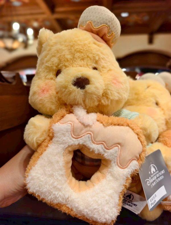 全球迪士尼上海迪士尼 春日野餐維尼 / 維尼與小雞系列/粉色蜜蜂維尼/抹茶/雪白維尼/楓葉維尼/櫻花維尼 