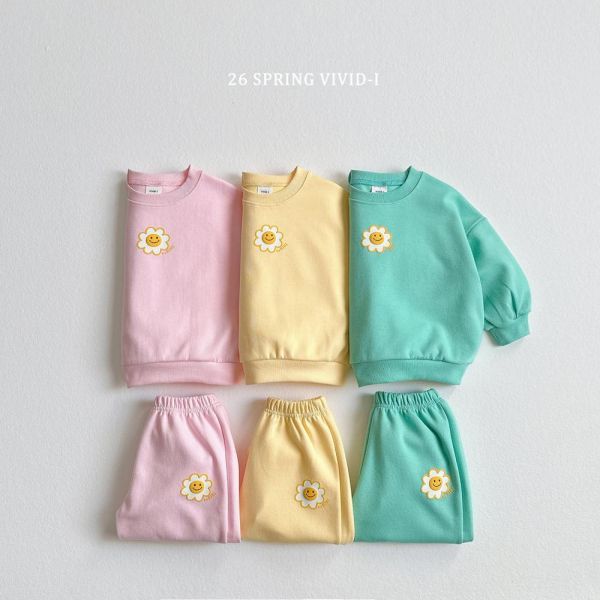 正韓-笑臉花花套裝(VIVID) 