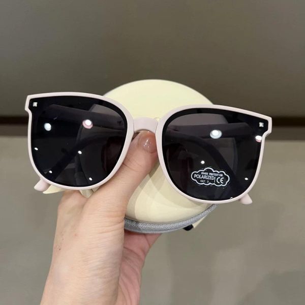 可折疊太陽眼鏡+收納包包 