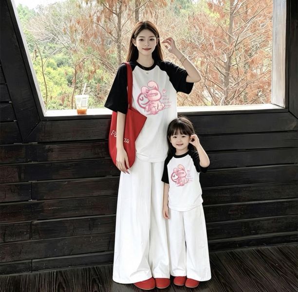 純棉笑臉兔子親子裝 