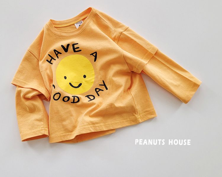 PEANUTS 微笑上衣 