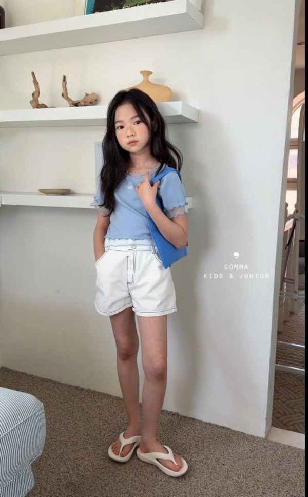 COMMA 兩顆扣短褲 
