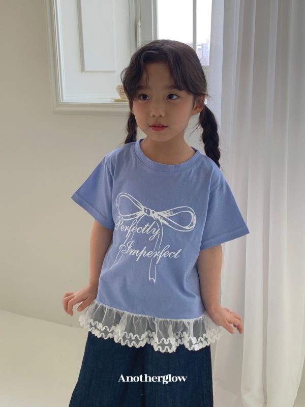 Another glow 蕾絲蝴蝶結T 