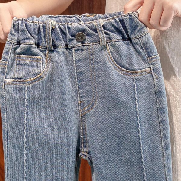 修身喇叭牛仔褲 