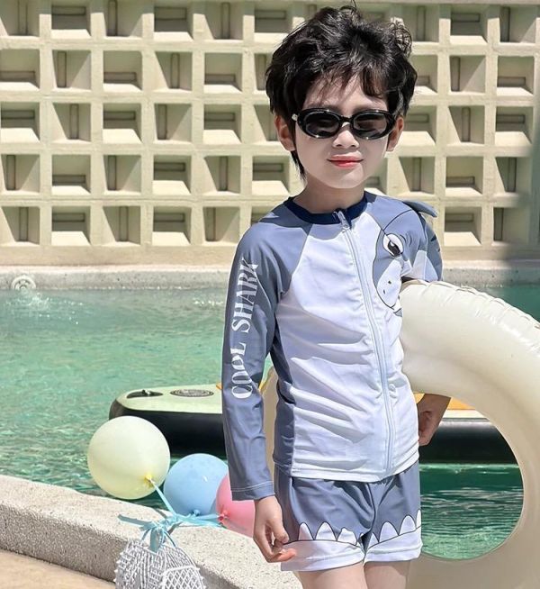 兩件式長袖速乾泳衣（含泳帽） 