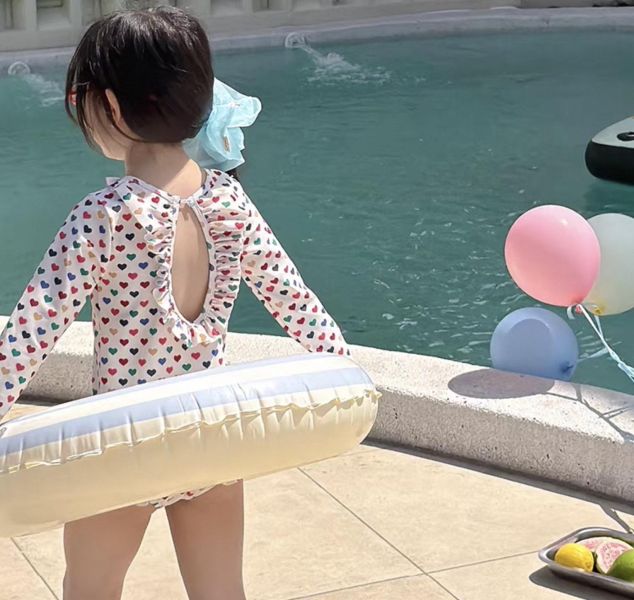 美背愛心連身泳衣（含泳帽） 