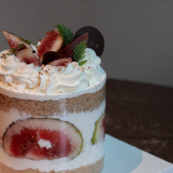 桂花無花果蛋糕 桂花無花果蛋糕、桂花蛋糕、無花果蛋糕、戚風蛋糕推薦、手作蛋糕、台灣甜點店、季節限定甜點、璐尼甜點