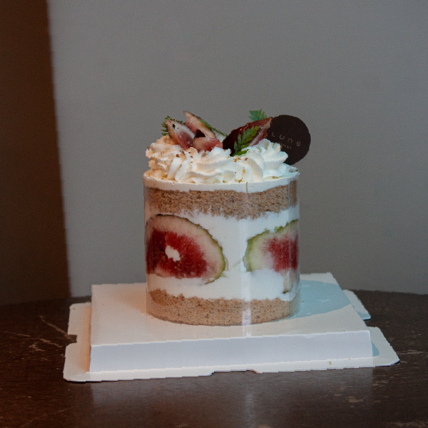 桂花無花果蛋糕 桂花無花果蛋糕、桂花蛋糕、無花果蛋糕、戚風蛋糕推薦、手作蛋糕、台灣甜點店、季節限定甜點、璐尼甜點