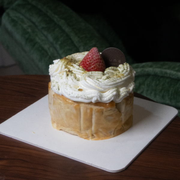 草莓巴斯克 璐尼甜點, 草莓巴斯克蛋糕, 巴斯克乳酪蛋糕, 草莓乳酪蛋糕, 手工巴斯克, 生日蛋糕推薦, 季節水果蛋糕, 濃郁起司蛋糕, 台北甜點