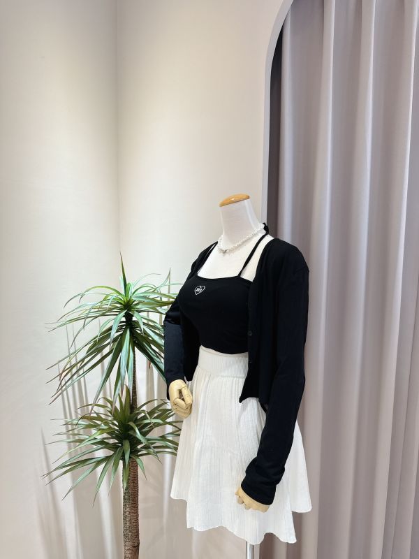 繞脖綁帶背心+小外套 繞脖綁帶背心+小外套