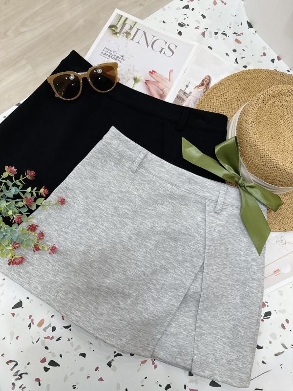 質感小開衩太空棉褲裙 質感小開衩太空棉褲裙