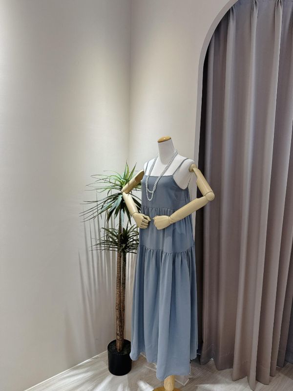 輕柔雪紡層次洋裝 輕柔雪紡層次洋裝