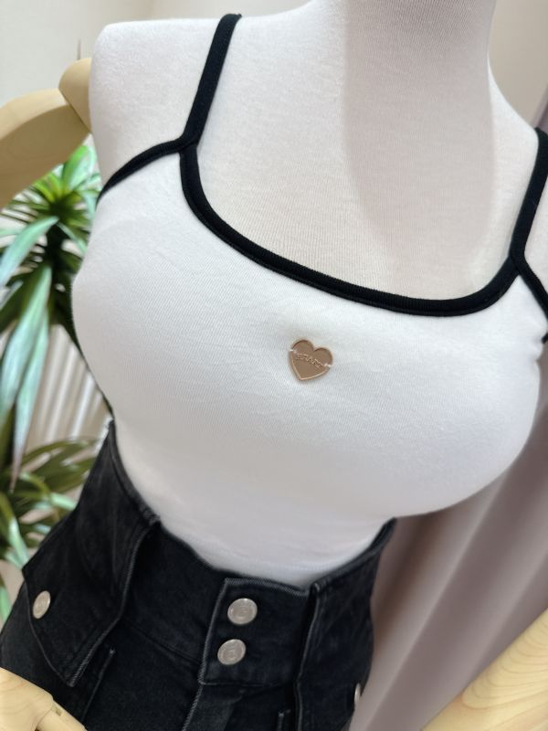 愛心小金牌磨毛撞色小可愛 愛心小金牌撞色小可愛