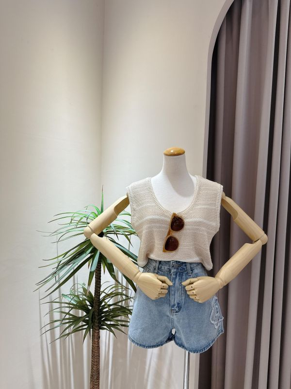 立體小花牛仔短褲 立體小花牛仔短褲