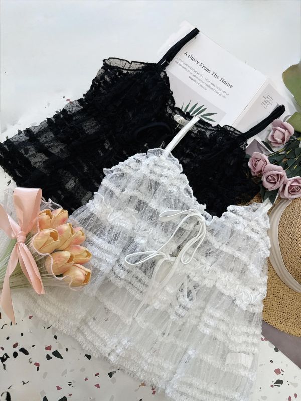 唯美蕾絲綁帶背心 唯美蕾絲綁帶背心