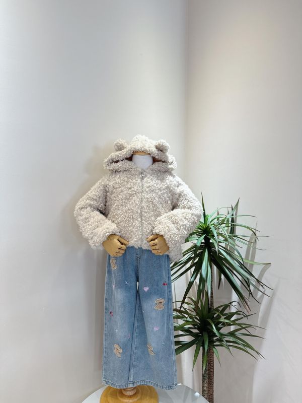 QQ毛熊耳朵外套 QQ毛熊耳朵外套