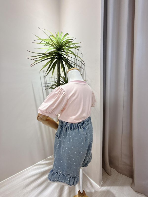 點點蕾絲牛仔短褲 點點蕾絲牛仔短褲