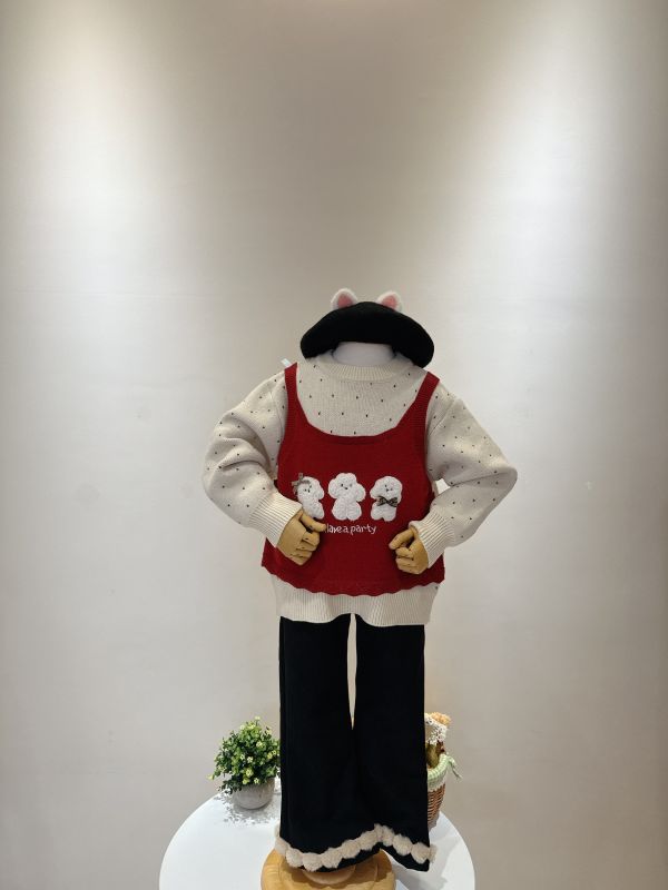 背心小狗針織兩件套(套裝) 背心小狗針織三件套(套裝)