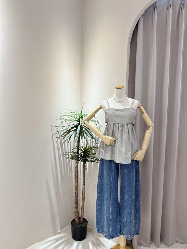 厚磅立體縫線牛仔寬褲 厚磅立體縫線牛仔寬褲