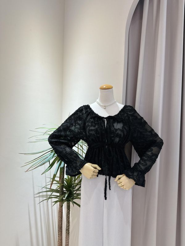 羽毛雙綁帶罩衫 羽毛雙綁帶罩衫