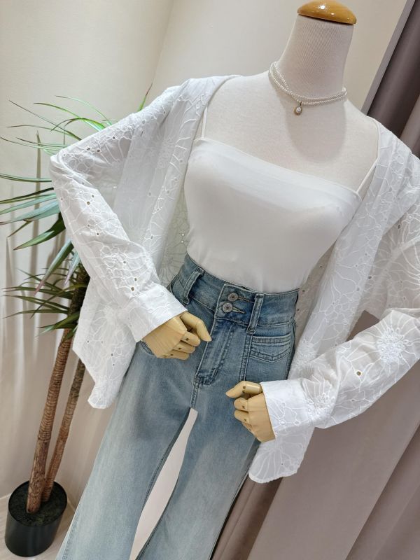 重工藝立體花朵刺繡襯衫 重工藝立體花朵刺繡襯衫