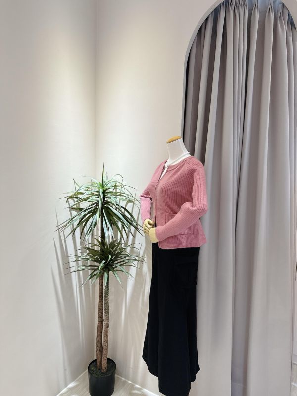 溫柔玫瑰色拉鍊雙口袋針織外套 溫柔玫瑰拉鍊雙口袋針織外套