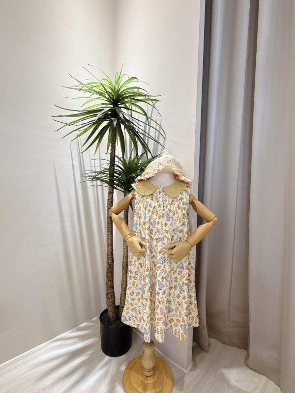 翻領小碎花洋裝 翻領小碎花洋裝