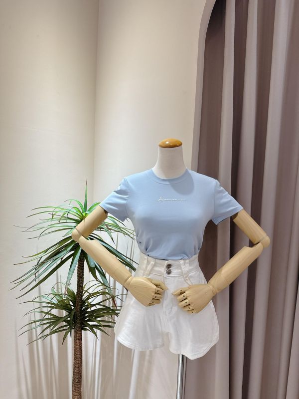 質感燙銀字母抓皺上衣 質感燙銀字母抓皺上衣