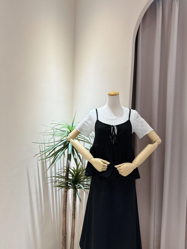 泡泡紋彈力打底上衣 泡泡紋彈力打底上衣