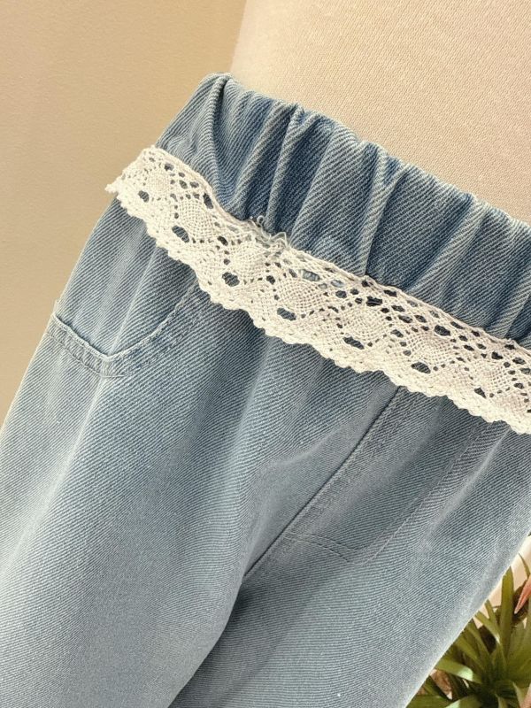 蕾絲後口袋愛心牛仔褲 蕾絲後口袋愛心牛仔褲