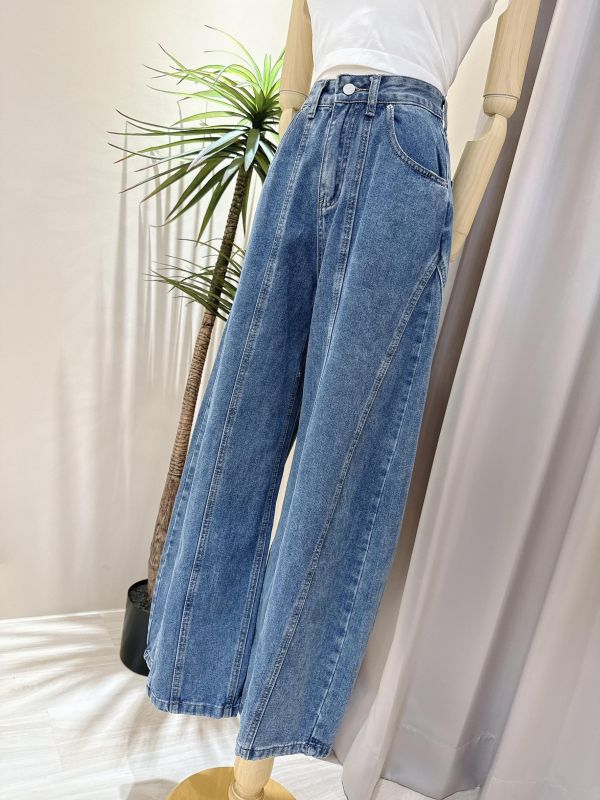 厚磅立體縫線牛仔寬褲 厚磅立體縫線牛仔寬褲