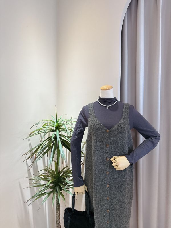 混色針織吊帶背心裙 混色針織吊帶背心裙