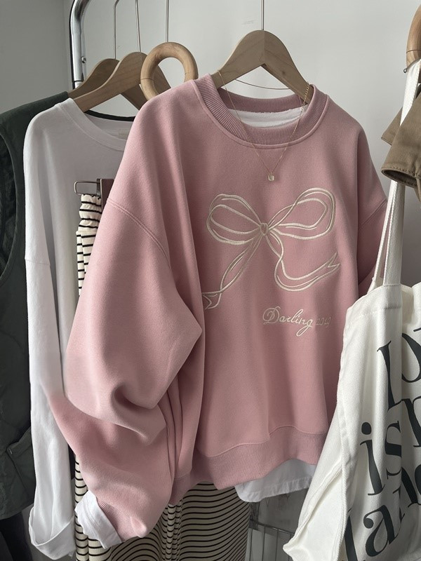 刺繡蝴蝶結上衣 刺繡蝴蝶結上衣