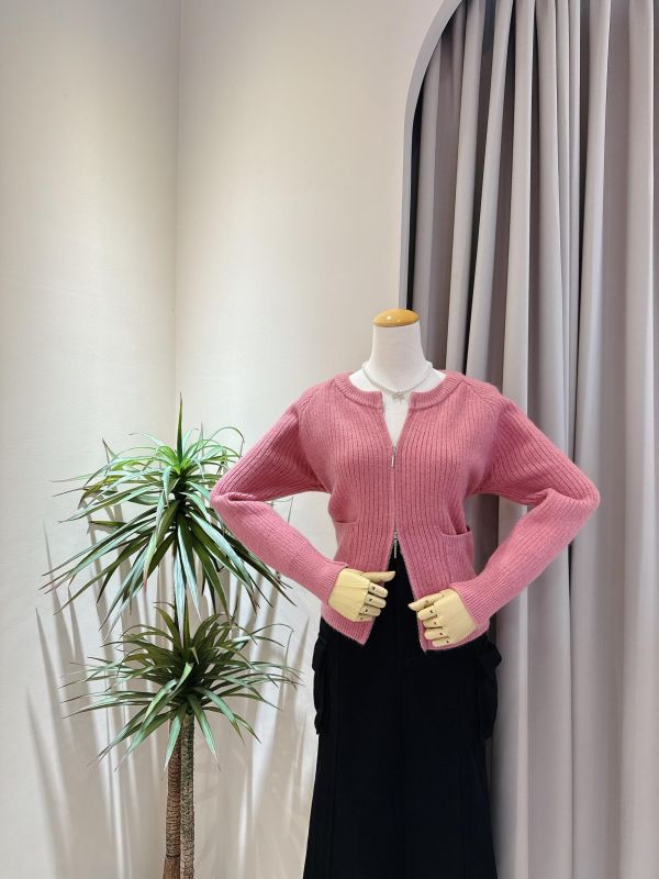 溫柔玫瑰色拉鍊雙口袋針織外套 溫柔玫瑰拉鍊雙口袋針織外套