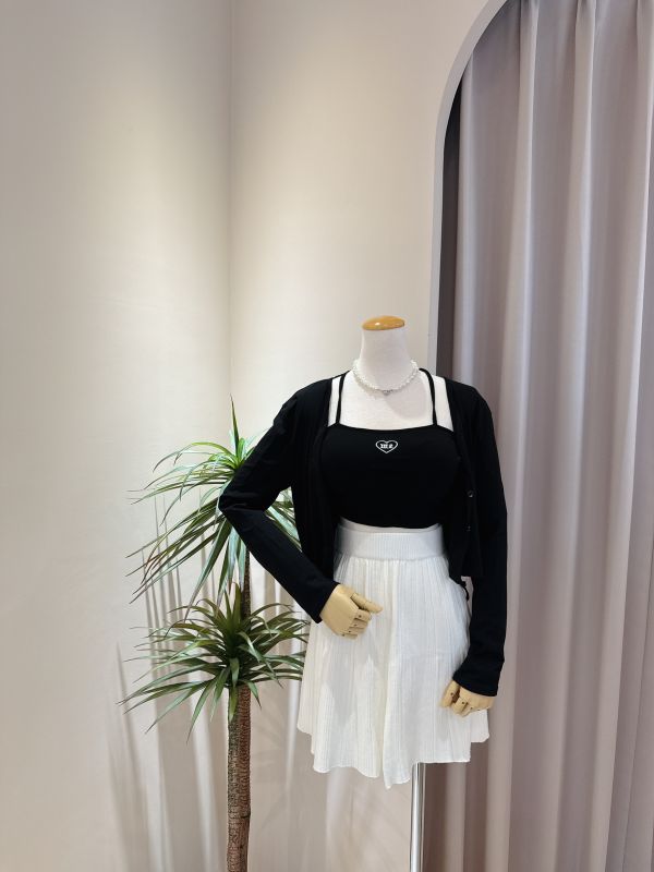 繞脖綁帶背心+小外套 繞脖綁帶背心+小外套