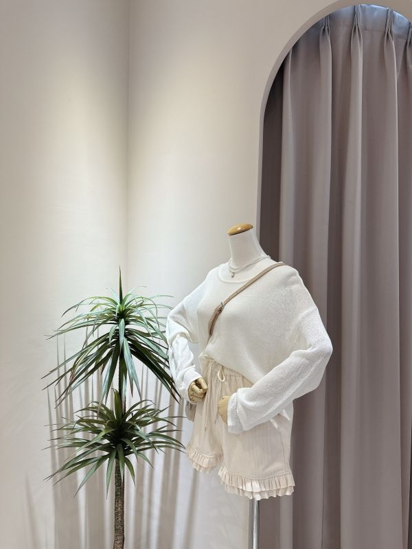 燈芯絨荷葉擺抽繩短褲 燈芯絨荷葉擺抽繩短褲