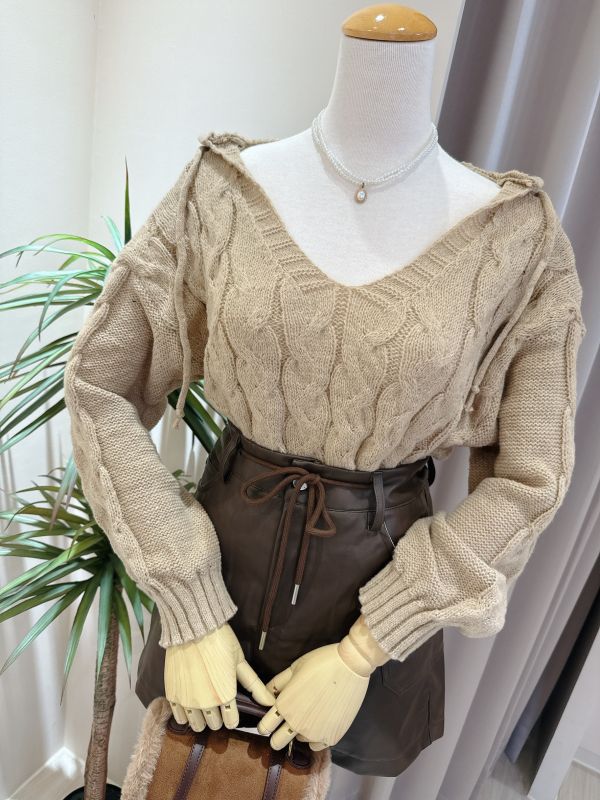 粗麻花連帽針織毛衣 粗麻花連帽針織毛衣