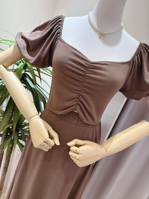 公主袖抓皺鏤空洋裝 公主袖抓皺鏤空洋裝