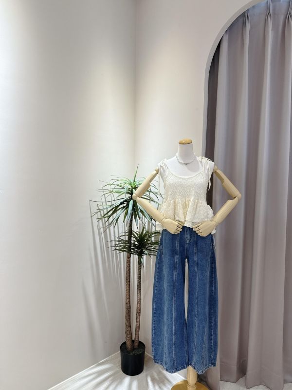 厚磅立體縫線牛仔寬褲 厚磅立體縫線牛仔寬褲