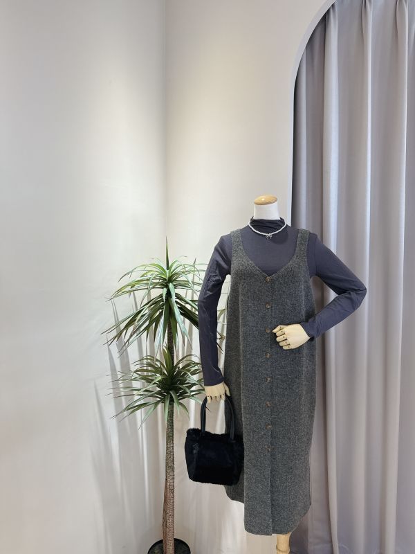 混色針織吊帶背心裙 混色針織吊帶背心裙