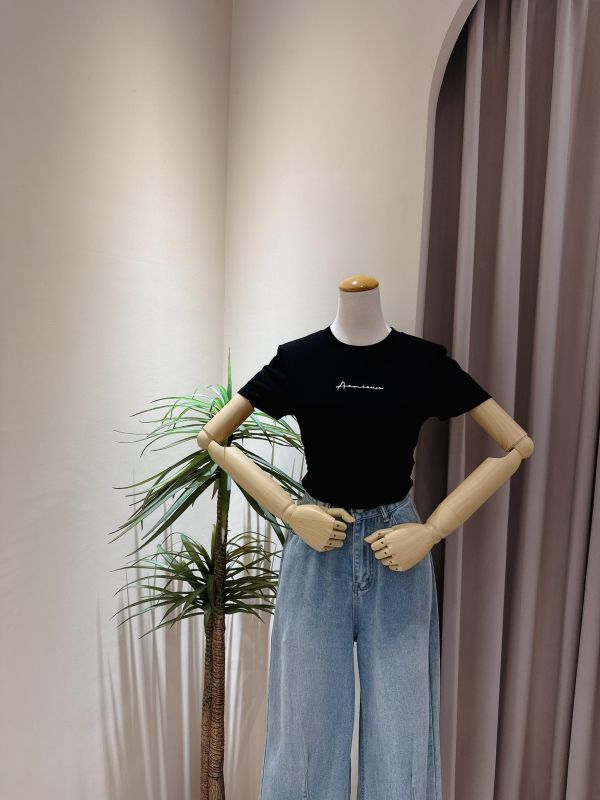 質感燙銀字母抓皺上衣 質感燙銀字母抓皺上衣