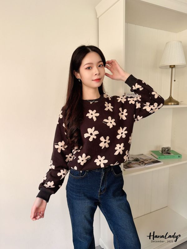 WQA85 滿版印花內刷毛T恤 