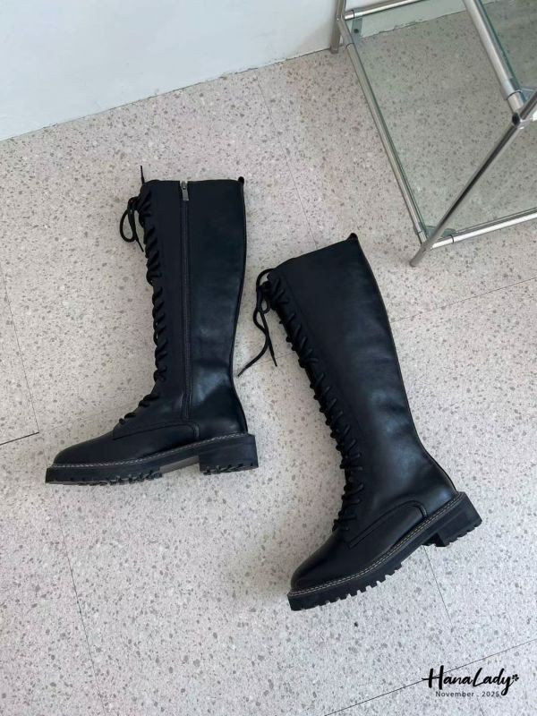 WJB46 帥氣車線綁帶牛皮長靴 