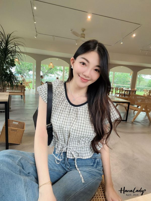 LFB09 格紋下綁結短版上衣 