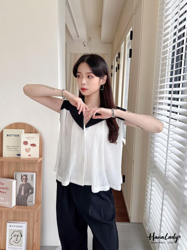 WKA12 三角翻領剪裁設計款上衣 