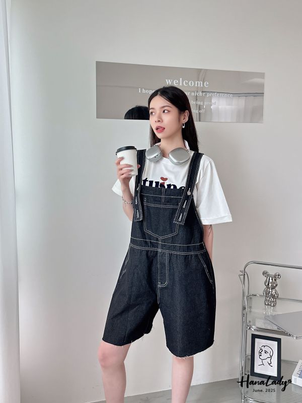 WLA37 休閒女孩線條吊帶褲 