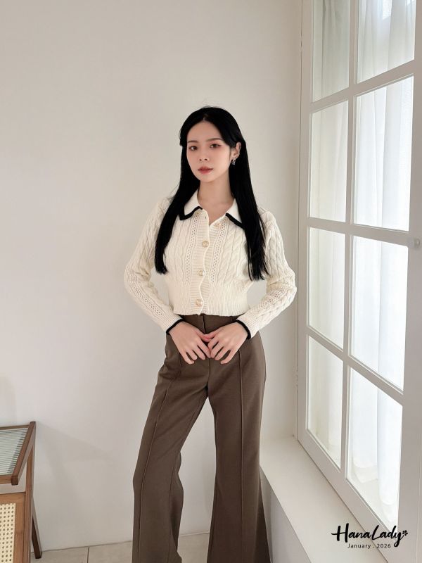 LEA16 菱格麻花線條針織上衣 