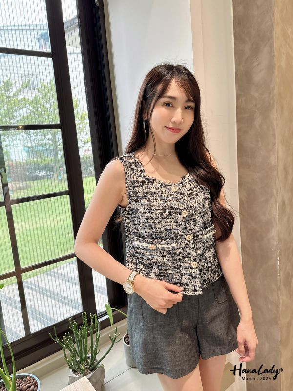 WSA22 精緻釦雙口袋混線背心 